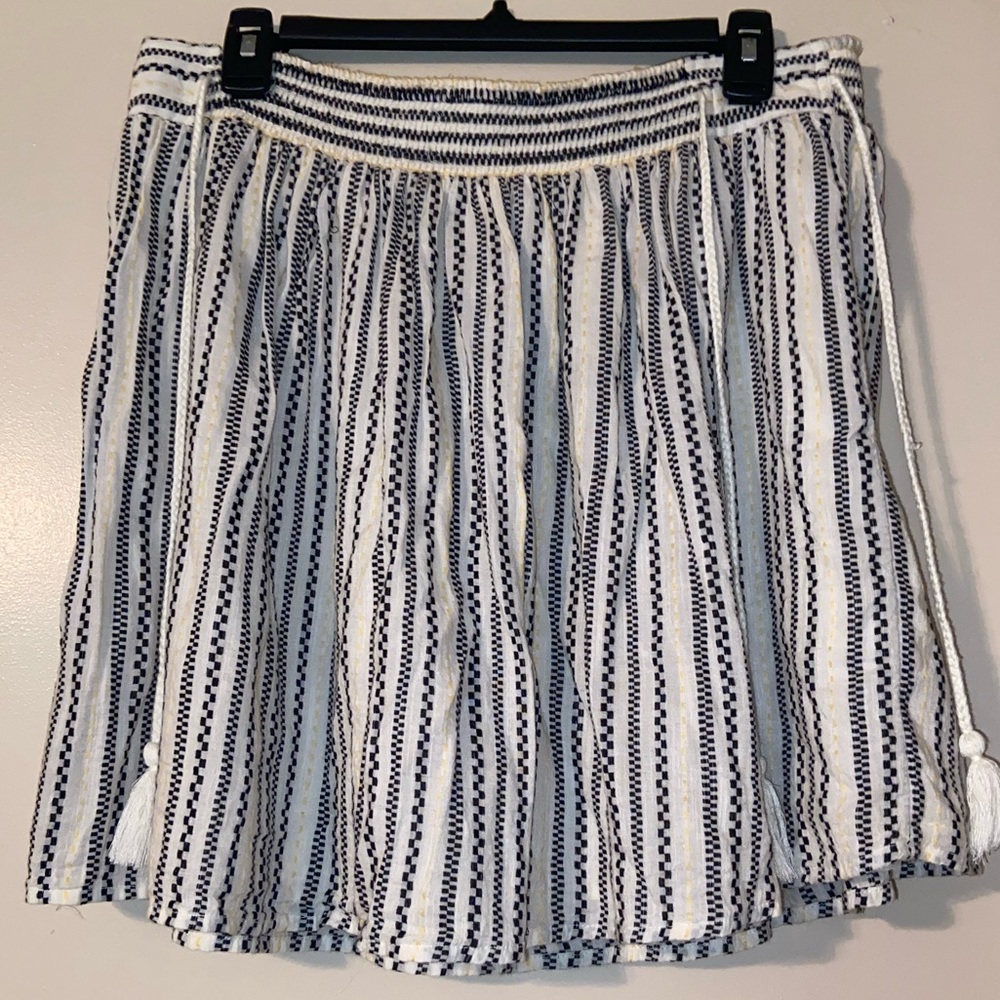 EUC Pull-on Old Navy flowy skirt